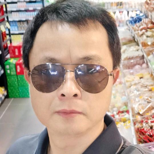 鹏哥哥