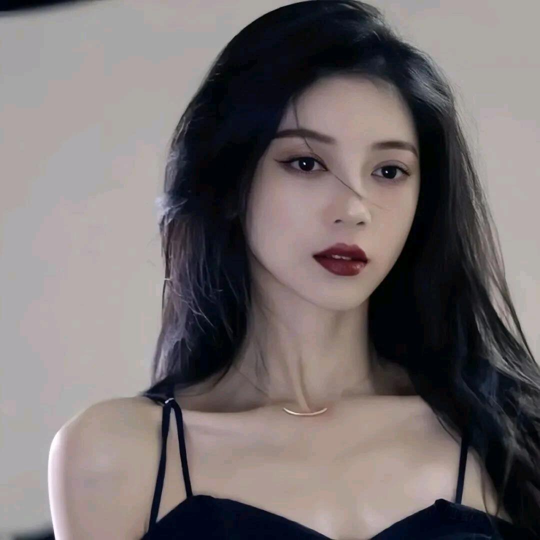 是艺涵吖~