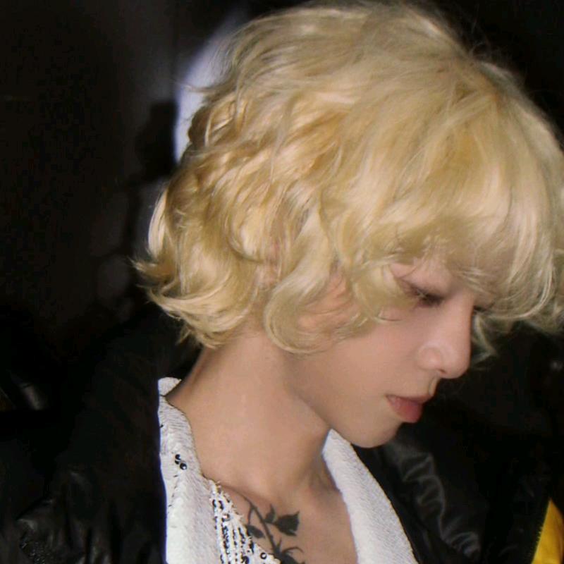 吃不到鸡的ET-yu