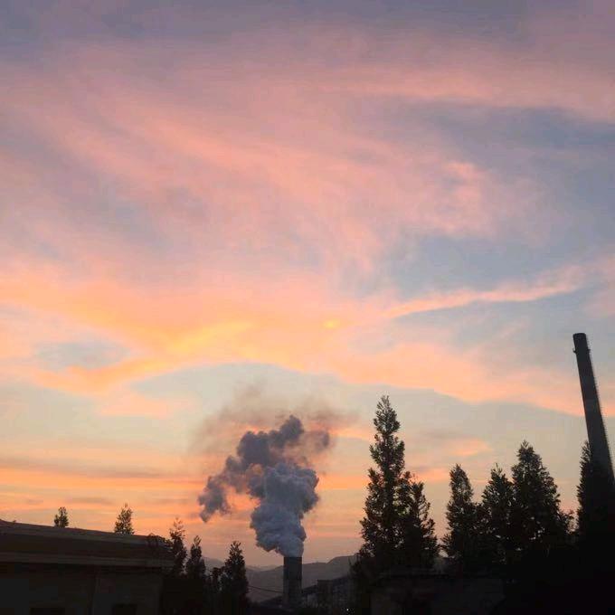 辉哥一直在拼搏