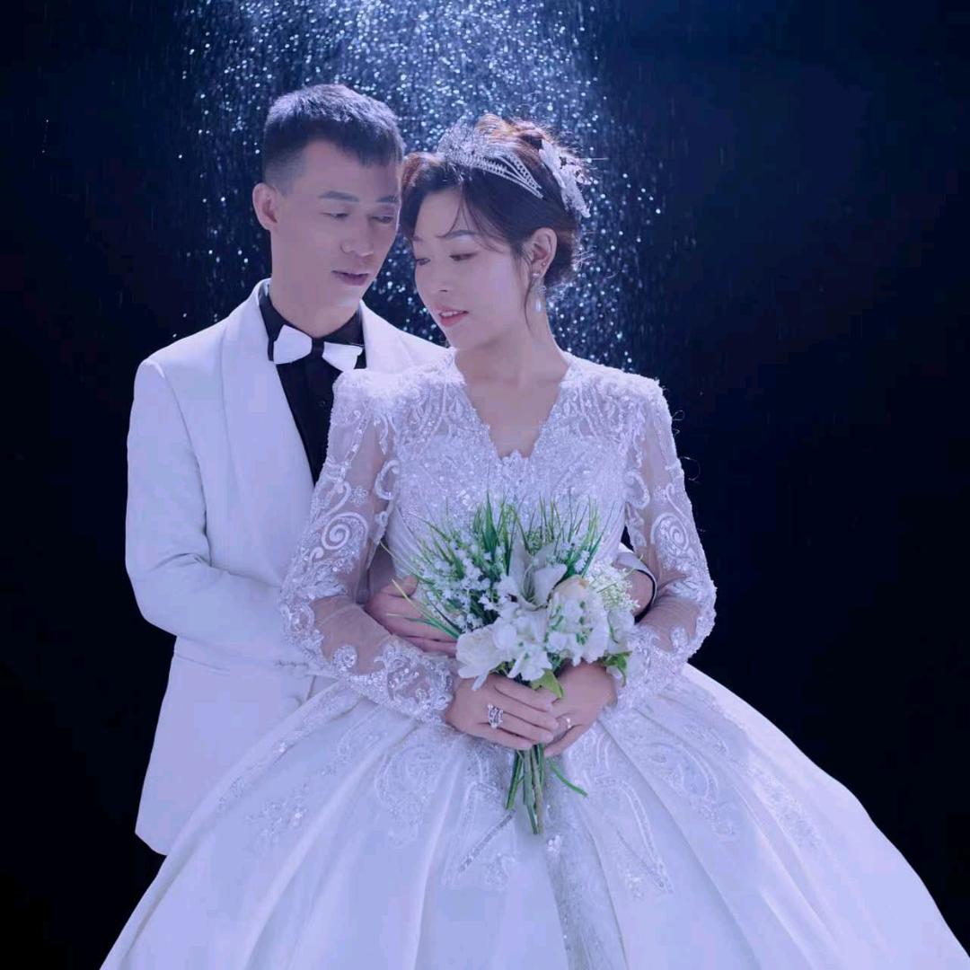 小啊飞