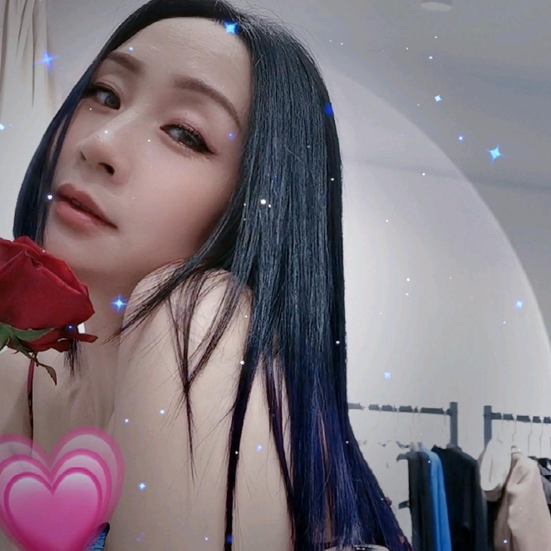 雨夜思红酒💋