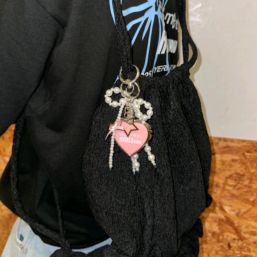 江翊璇（不小心中奖被惠利搂着1V1合影版