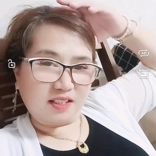 余姐记录生活，来抖音平台赚点零花钱，