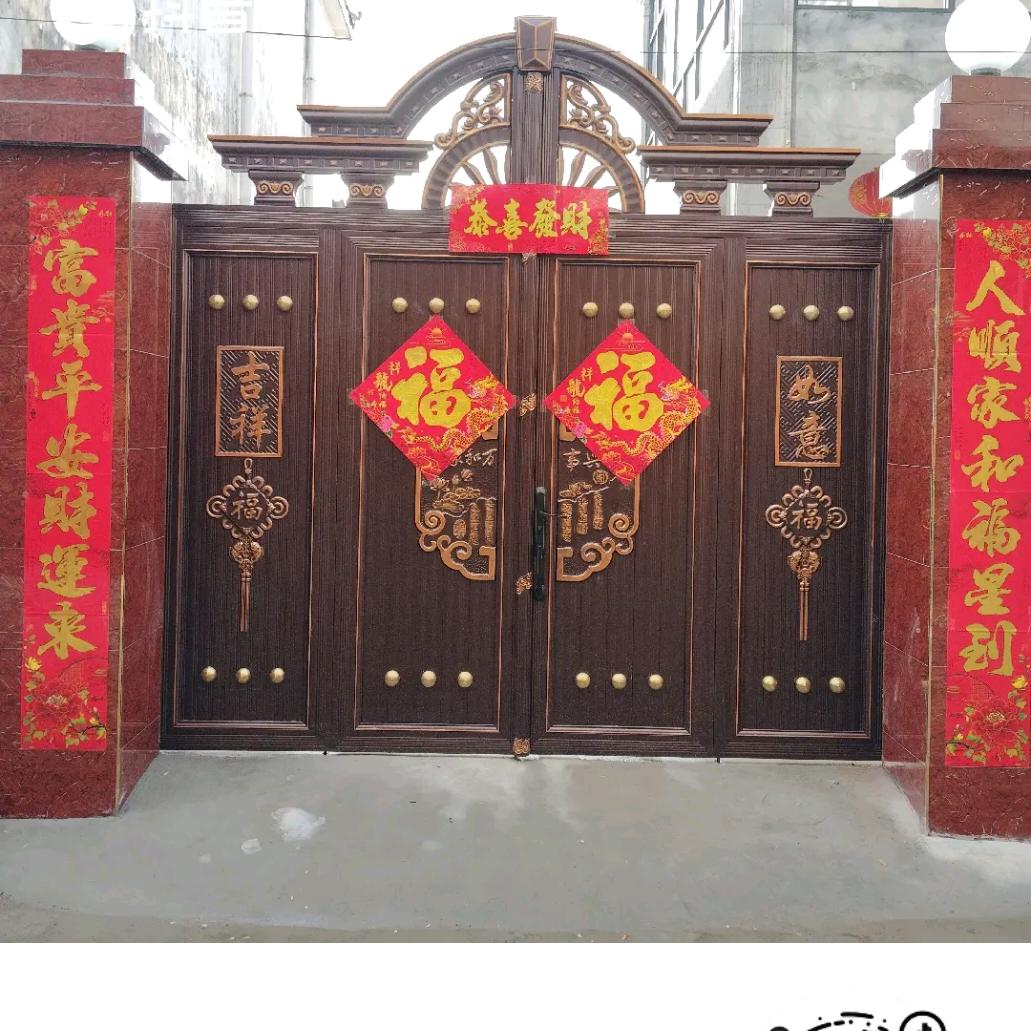 建红