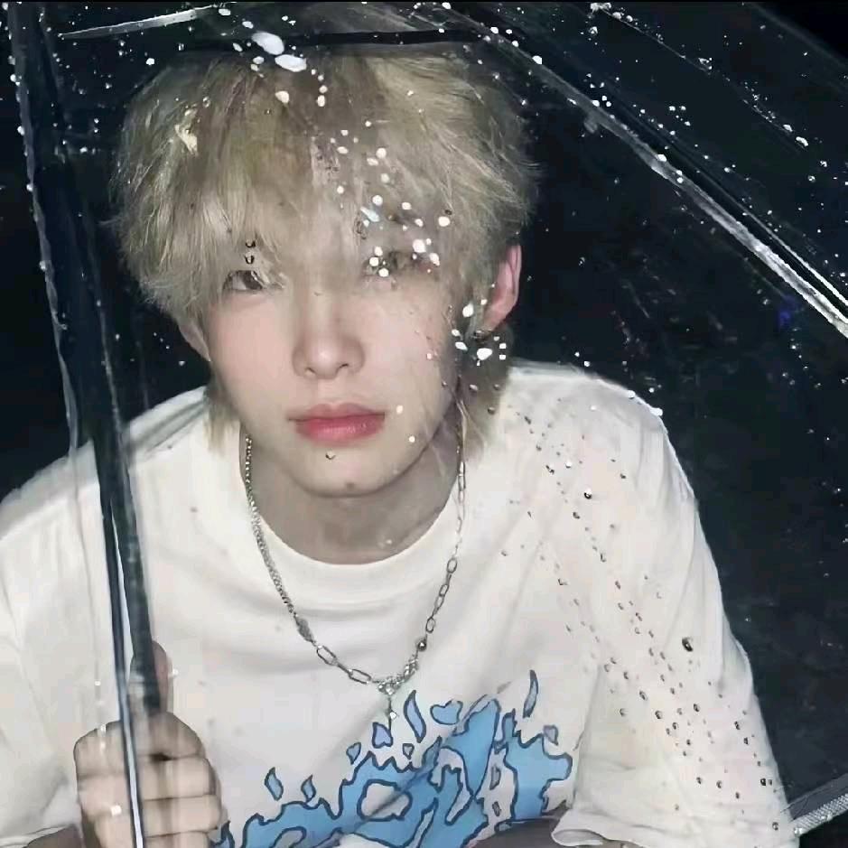 小帅 　　   　　　　　　　　🪳