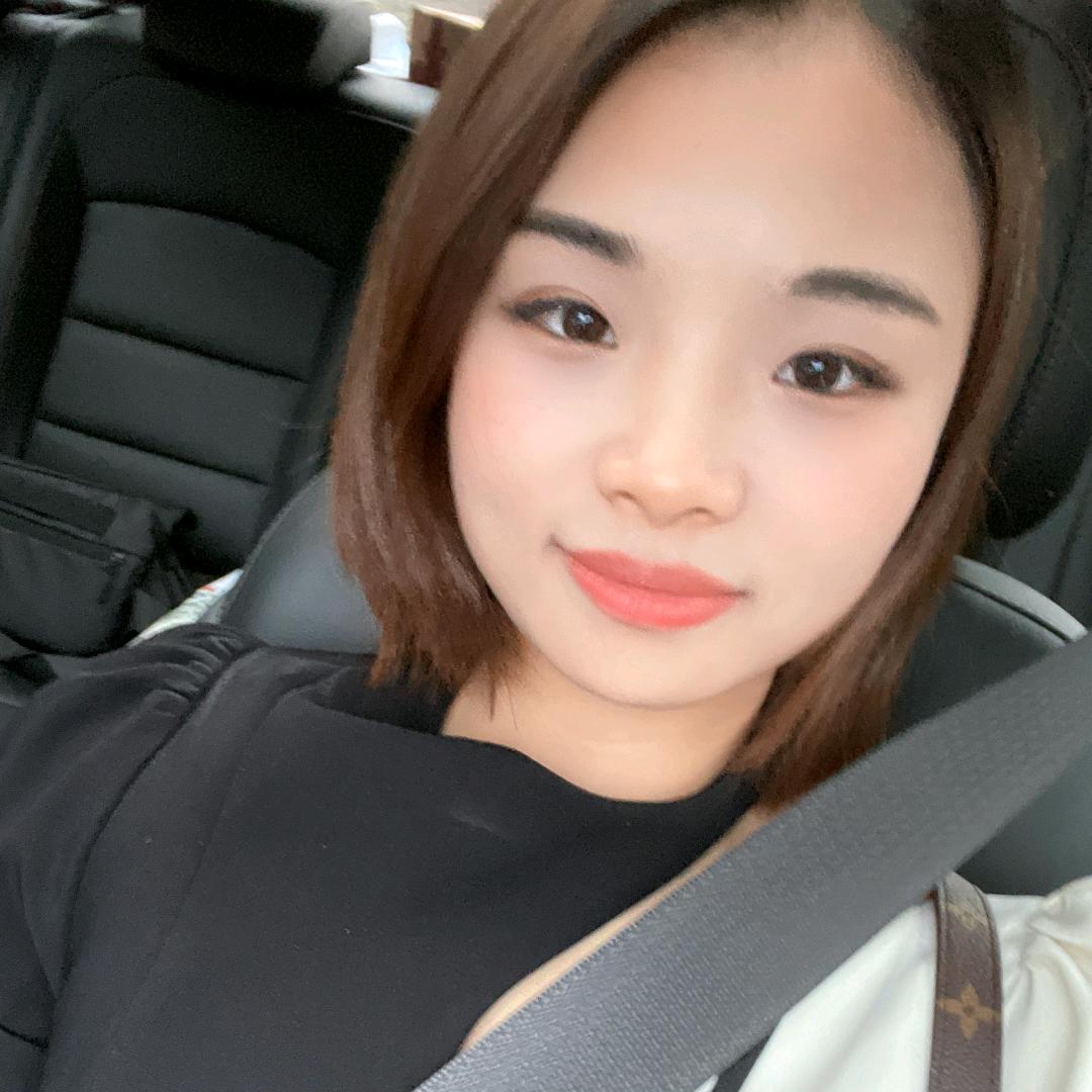 楠楠爱酱酒