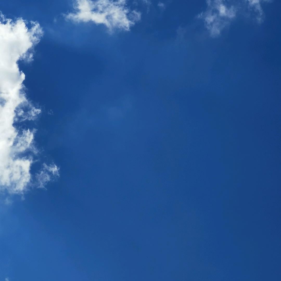 8759