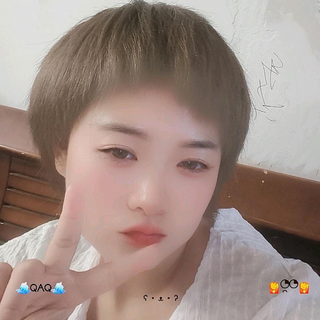 甜小糖冰糖葫芦