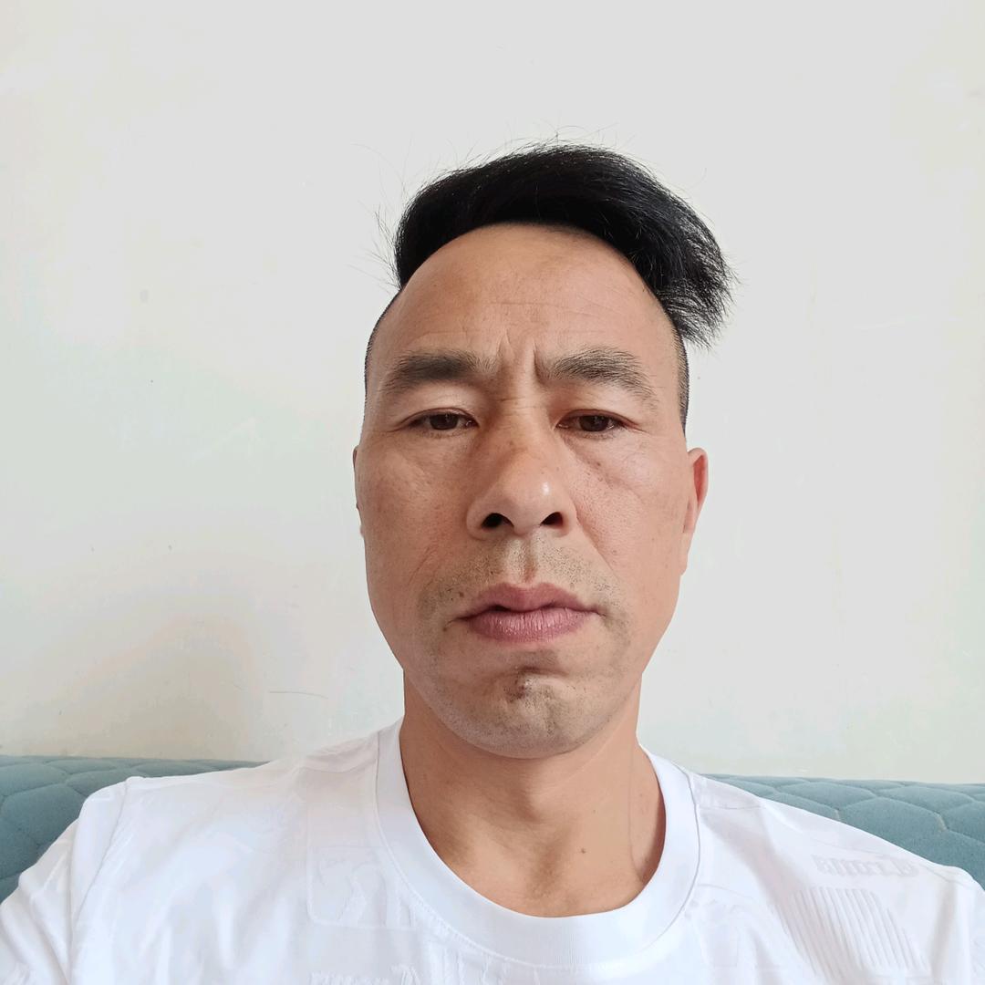 AAA三匹尖演出公司，承接锣鼓，灵车，遗