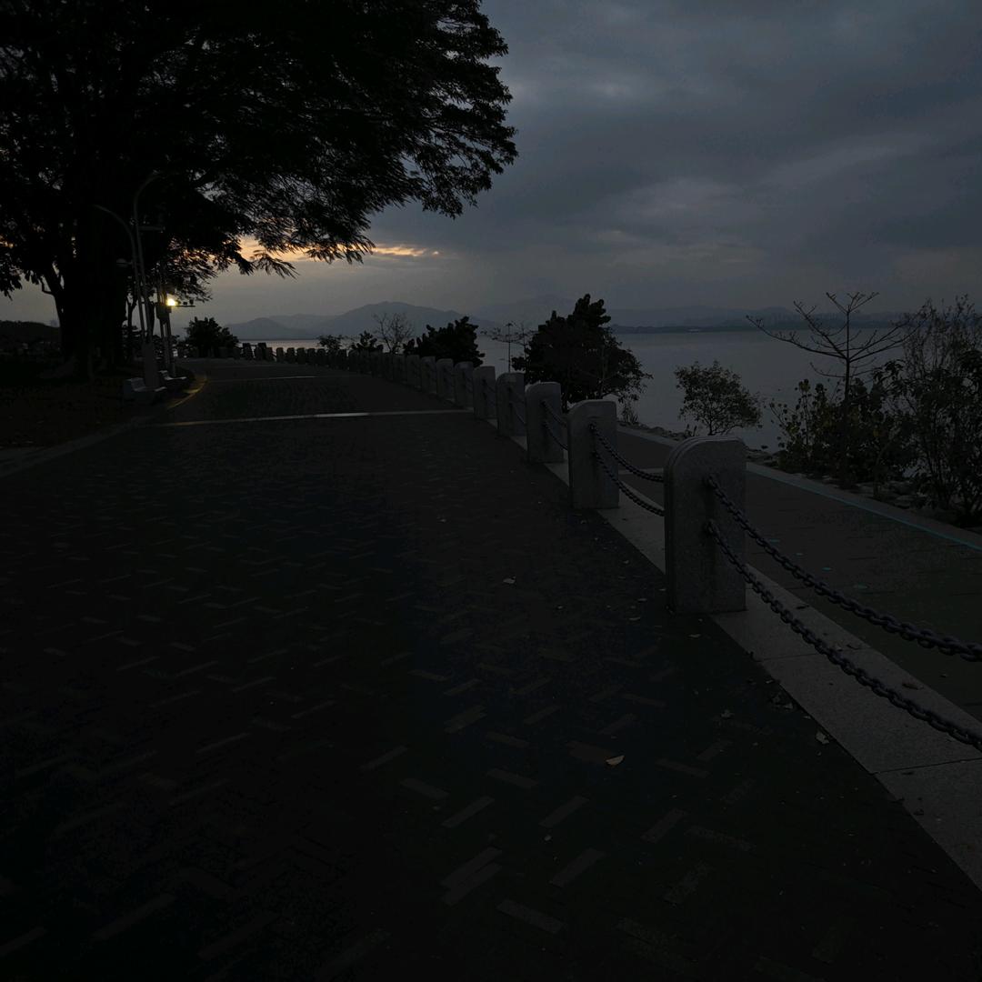 MX.ℒ𝒶𝓉ℯ𝓇