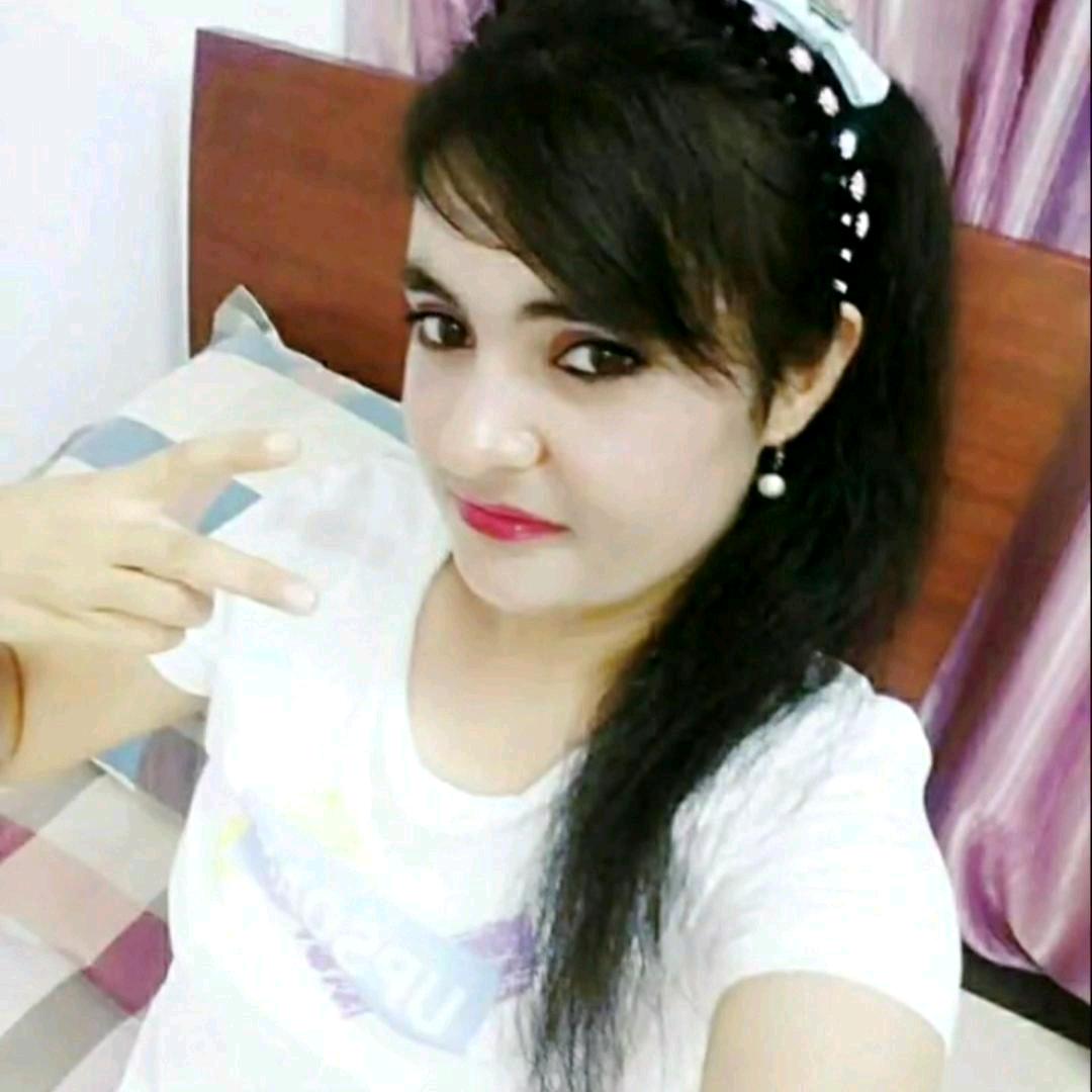 kapsiz malika 😜