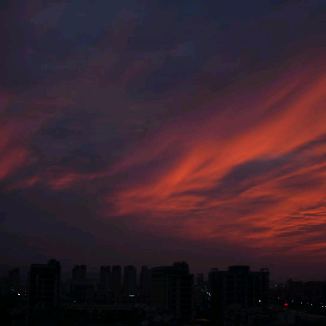 卢百亿