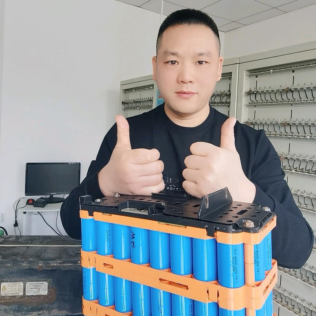 宏富源汽配贸易锂电回收