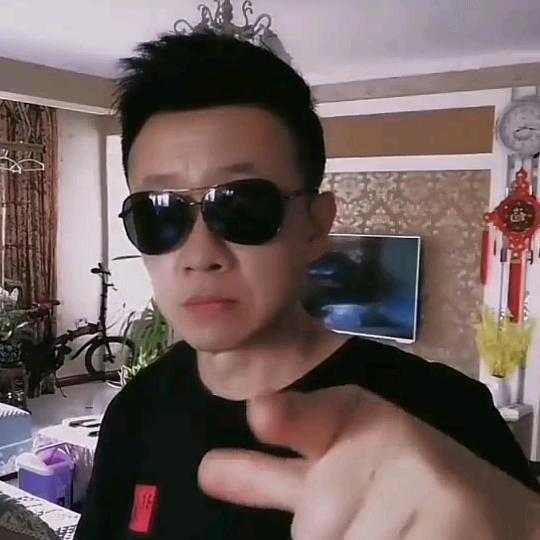 大叔挺好😎