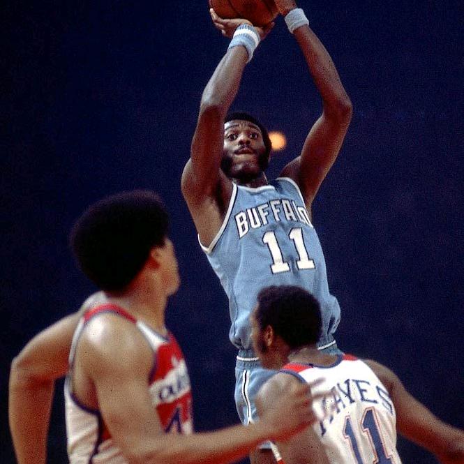 鹏说体育（抗焦虑版）