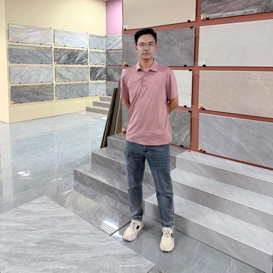 广东嘉和楼梯级踏步砖工厂*李强
