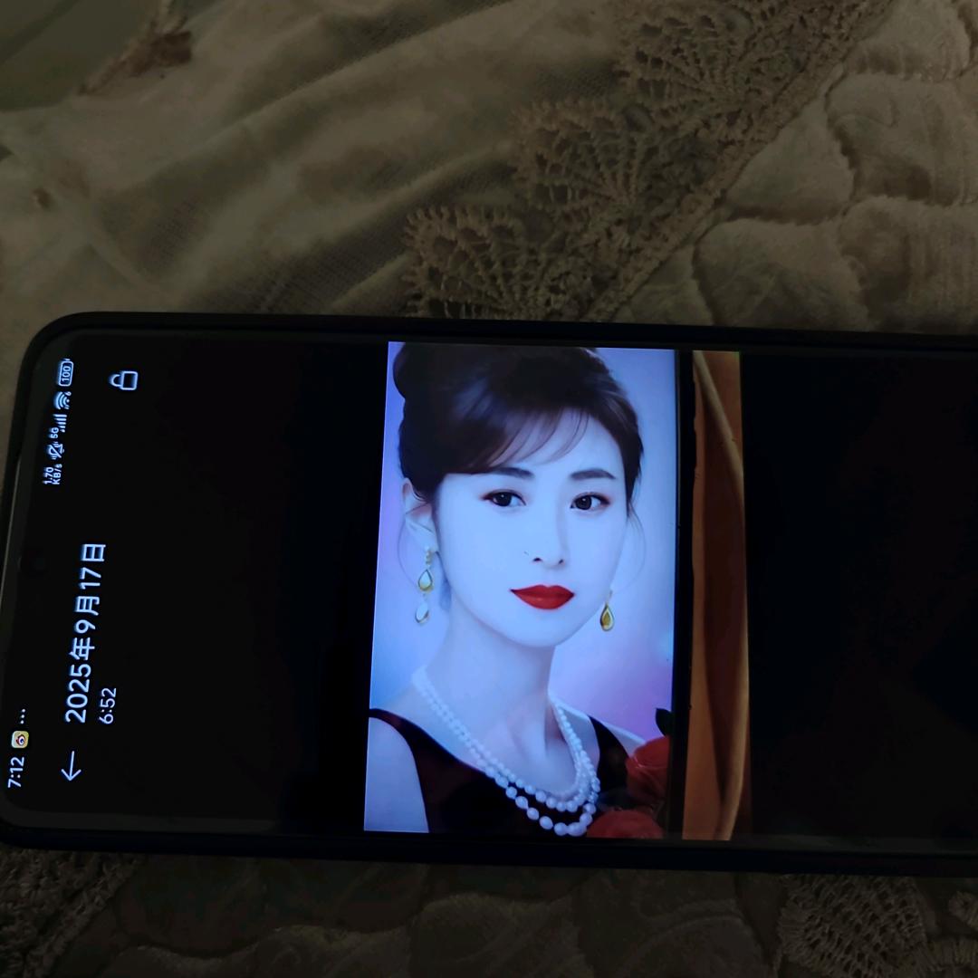 容姐:明天会更好，（请勿连续点赞）