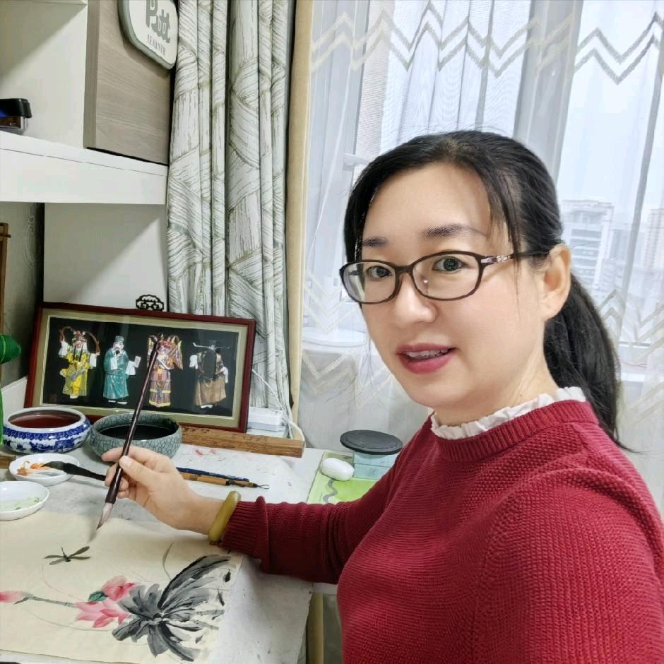 弘欣绘英任老师