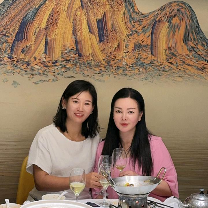 万般微颜江汉路店
