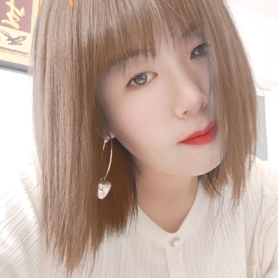 君君爱跳舞💃🏻