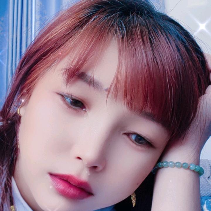《  单亲妈妈  》