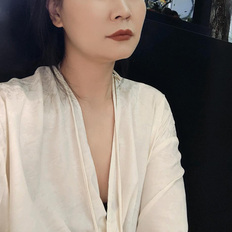南彩路赫本女装
