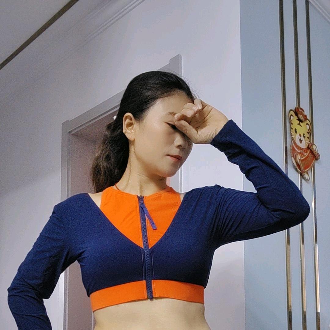 十口春梅熬夜女王