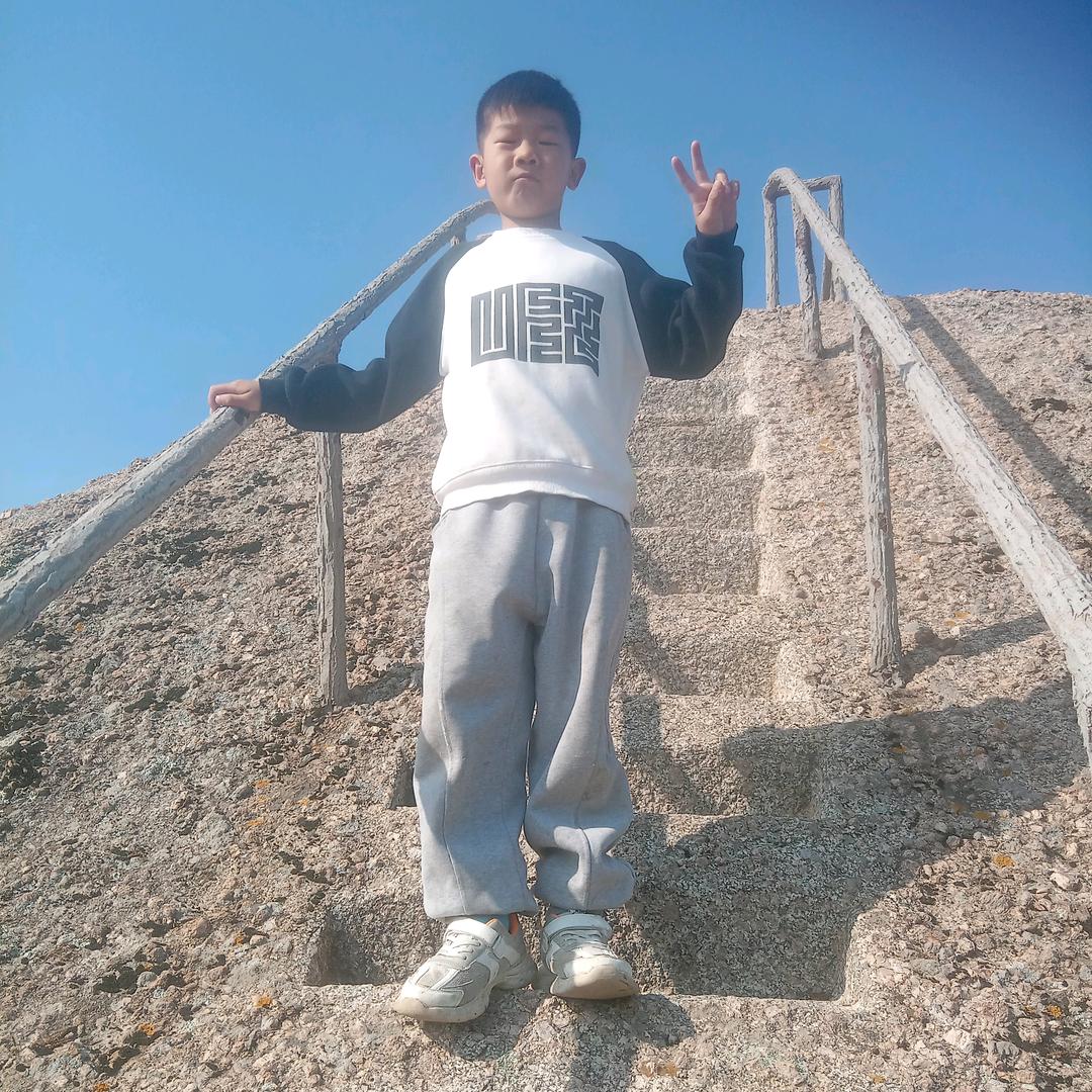 李三