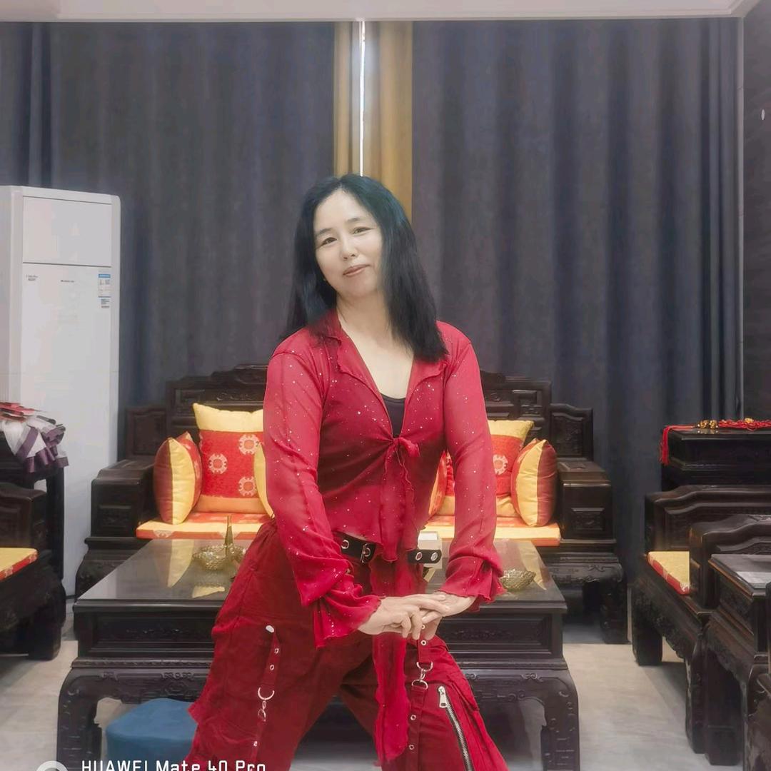 林林《广场舞教学》每晚7：25分开播