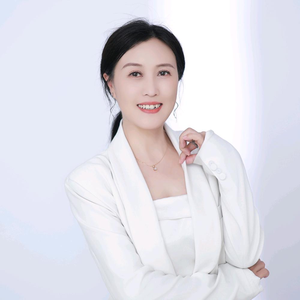 阿雅说