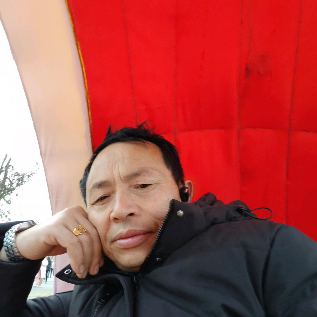 开心的人