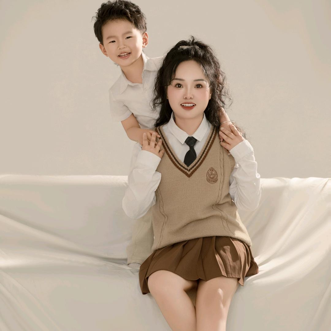 言◕ฺ‿◕ฺ✿:  吉祥小太阳