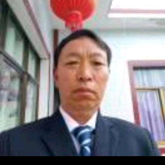 千里共婵娟，思念随风行