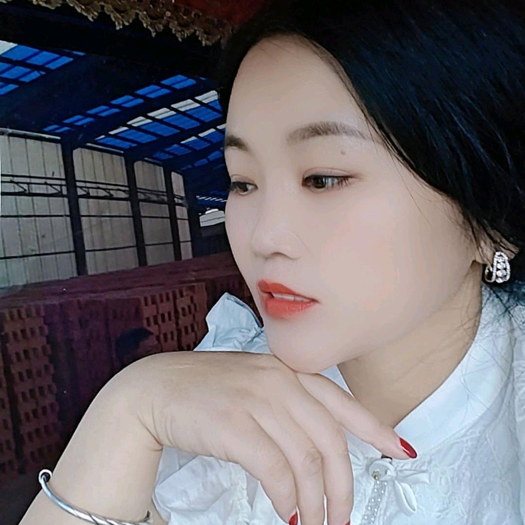 搬砖小阿姨