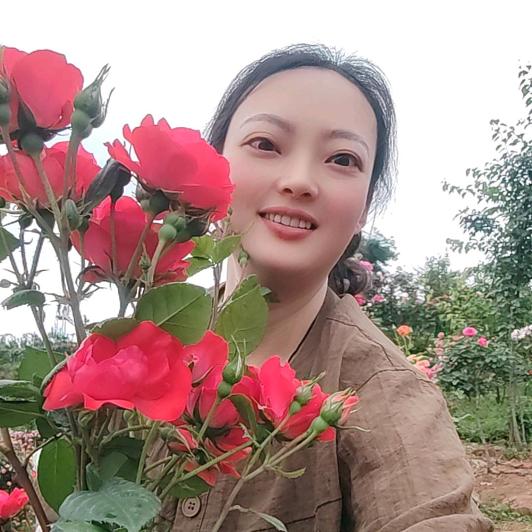 小恋依