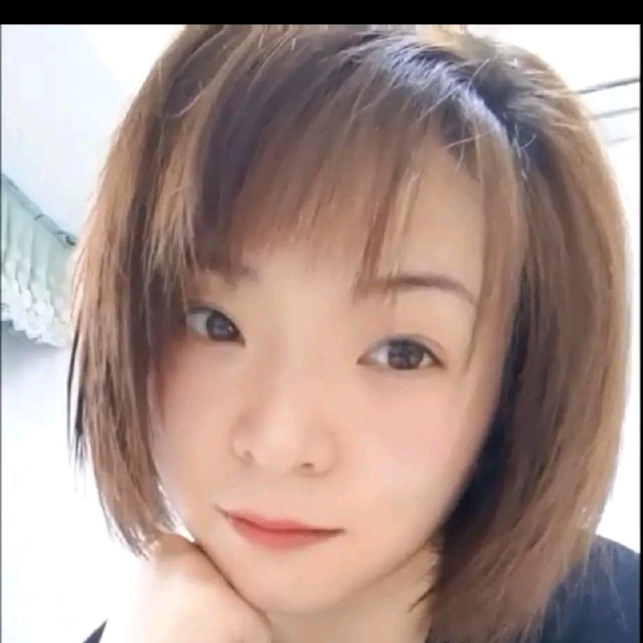 成都鑫盛宏远汽车（小师妹）