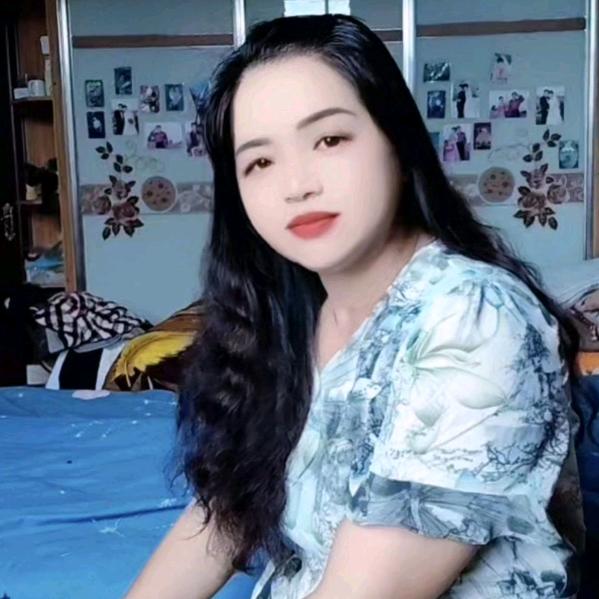 🌹雨后的彩虹🌹