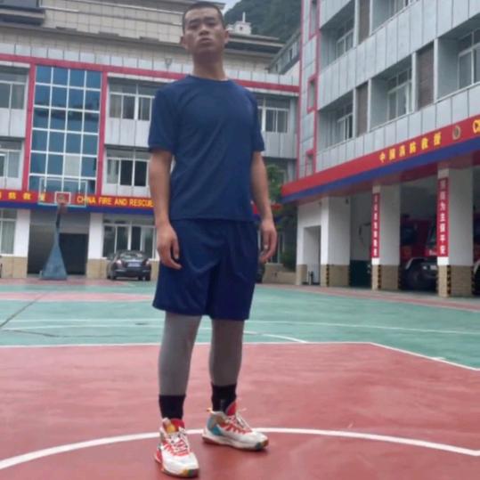 男（蓝）朋友发放处