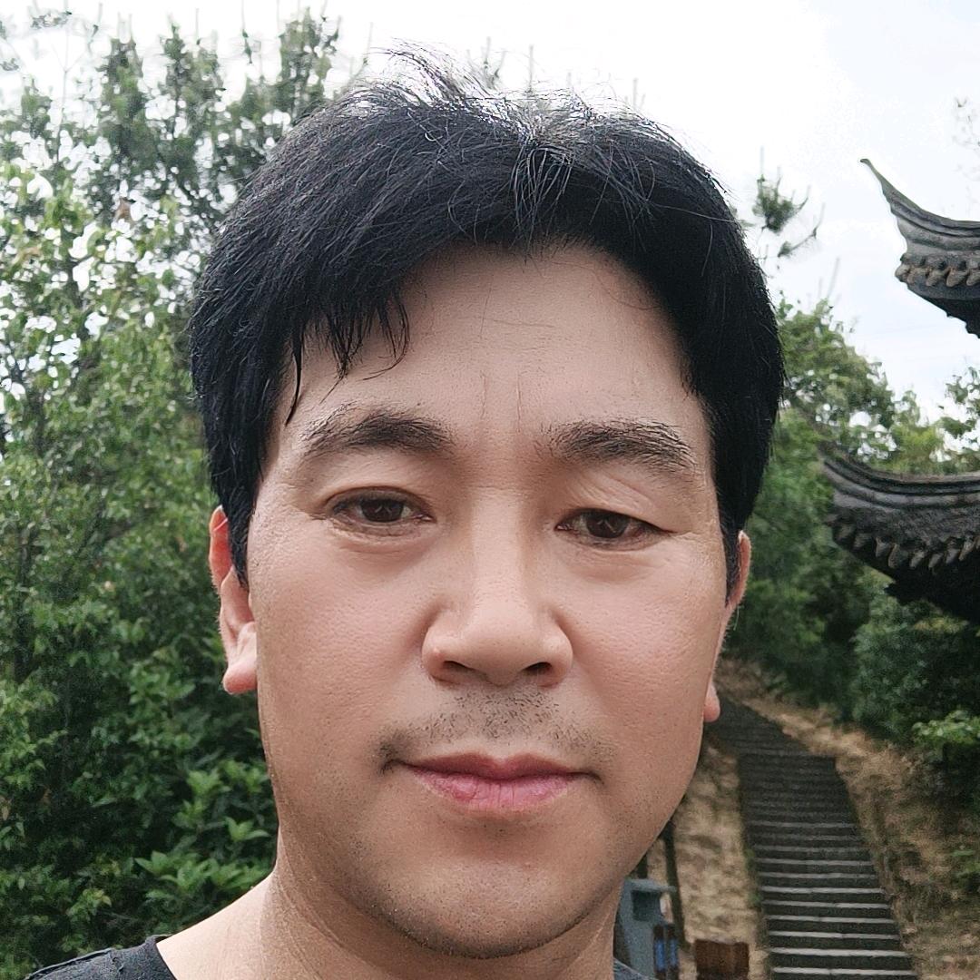 阳光，林哥