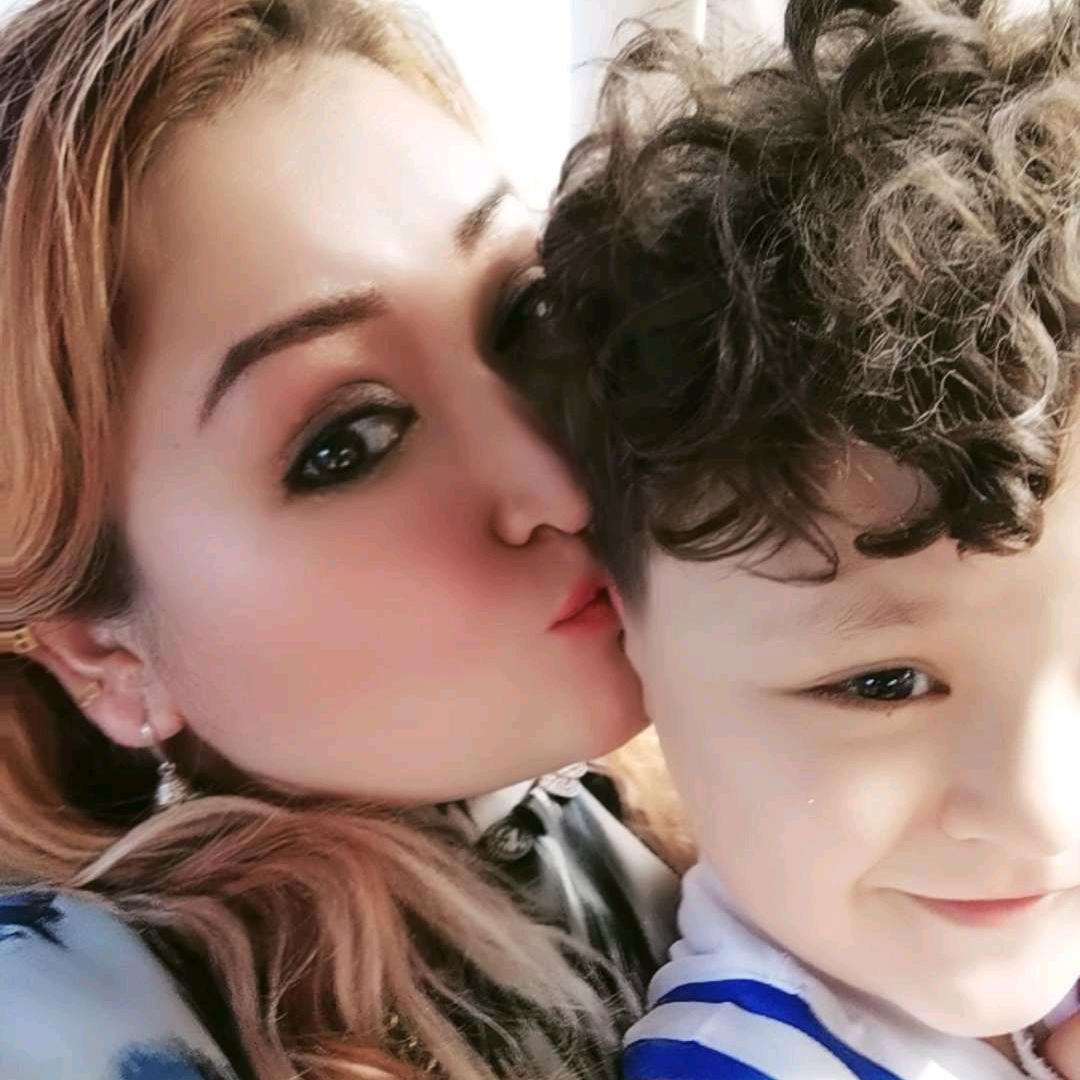 🖤 Gul βï 𝒍i𝒌♥?