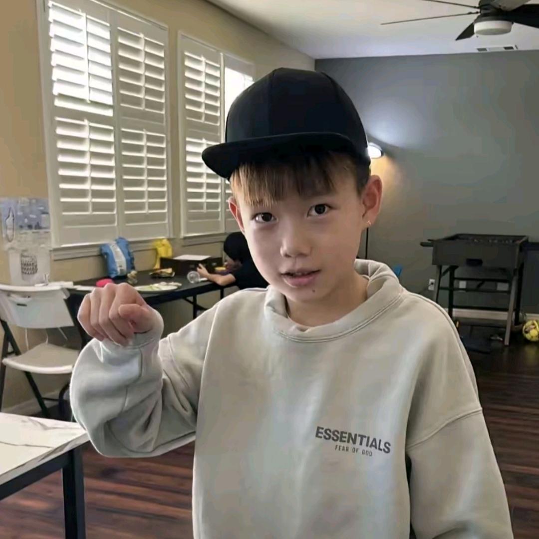 七不七