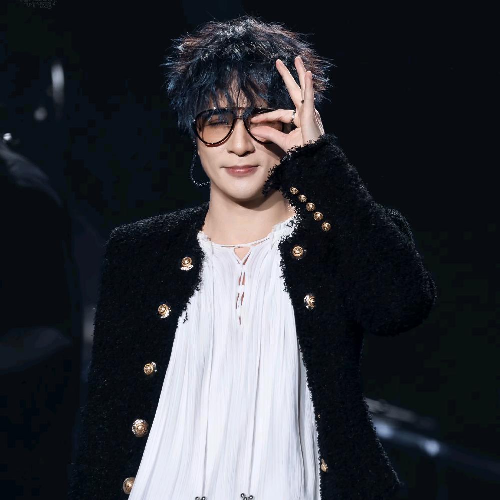 守村人