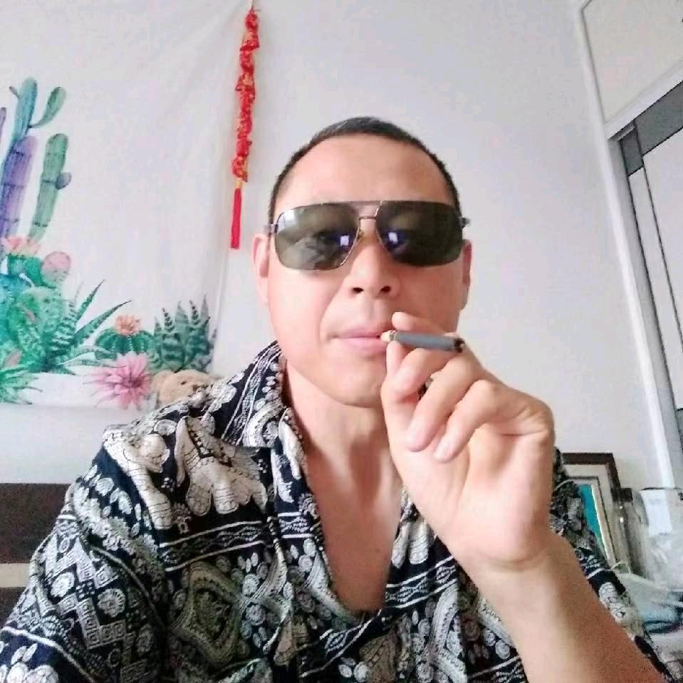 凯旋驾校侯强