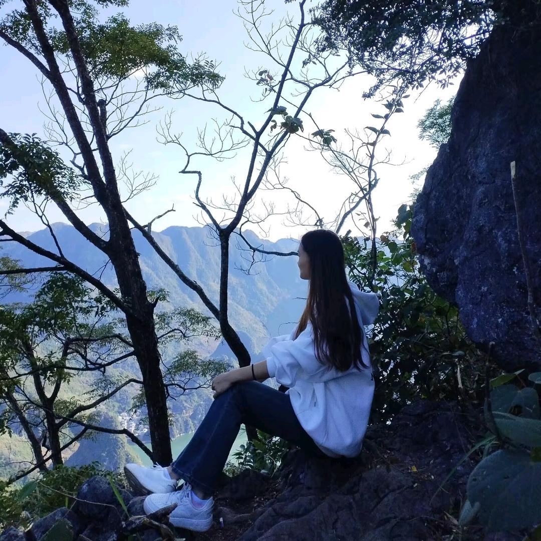 小岑爱睡觉