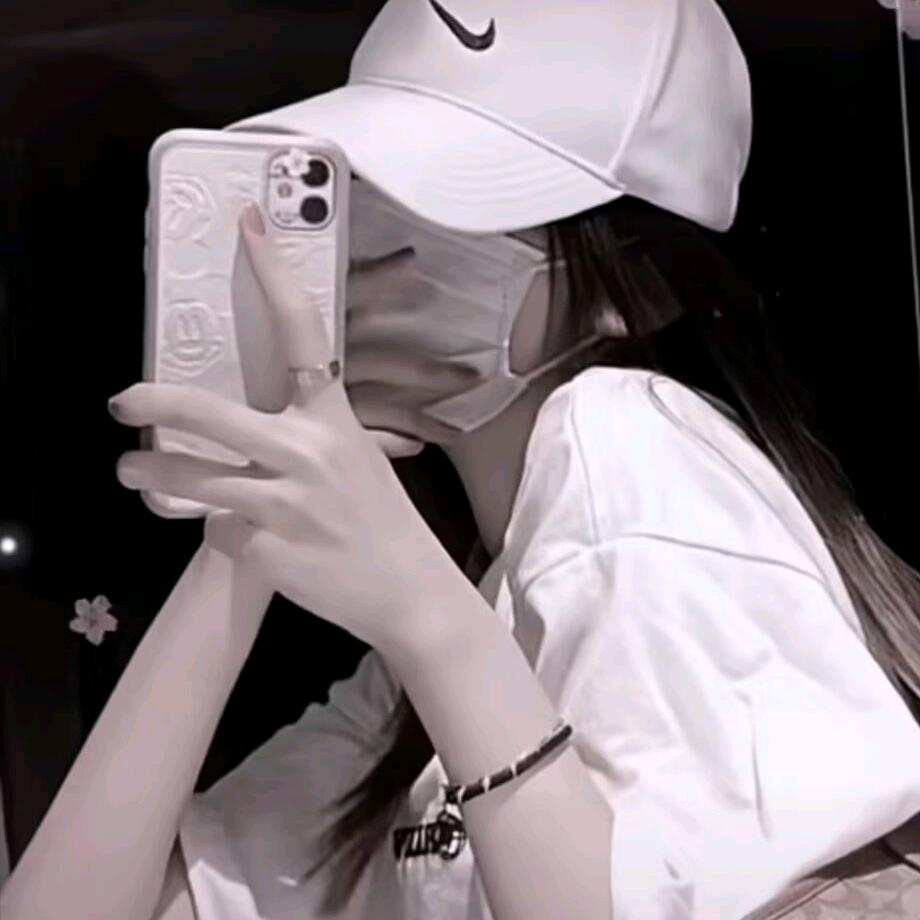苏苏吖、