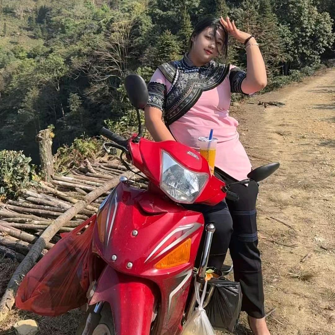 南方🍁彝族🍂姑娘🌸