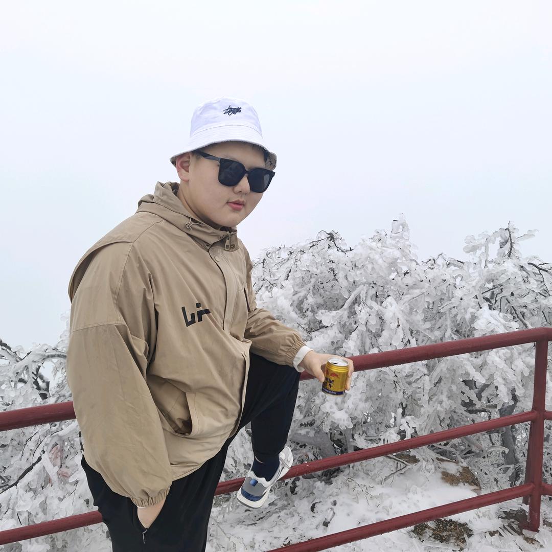 昕宇-带看净月房产