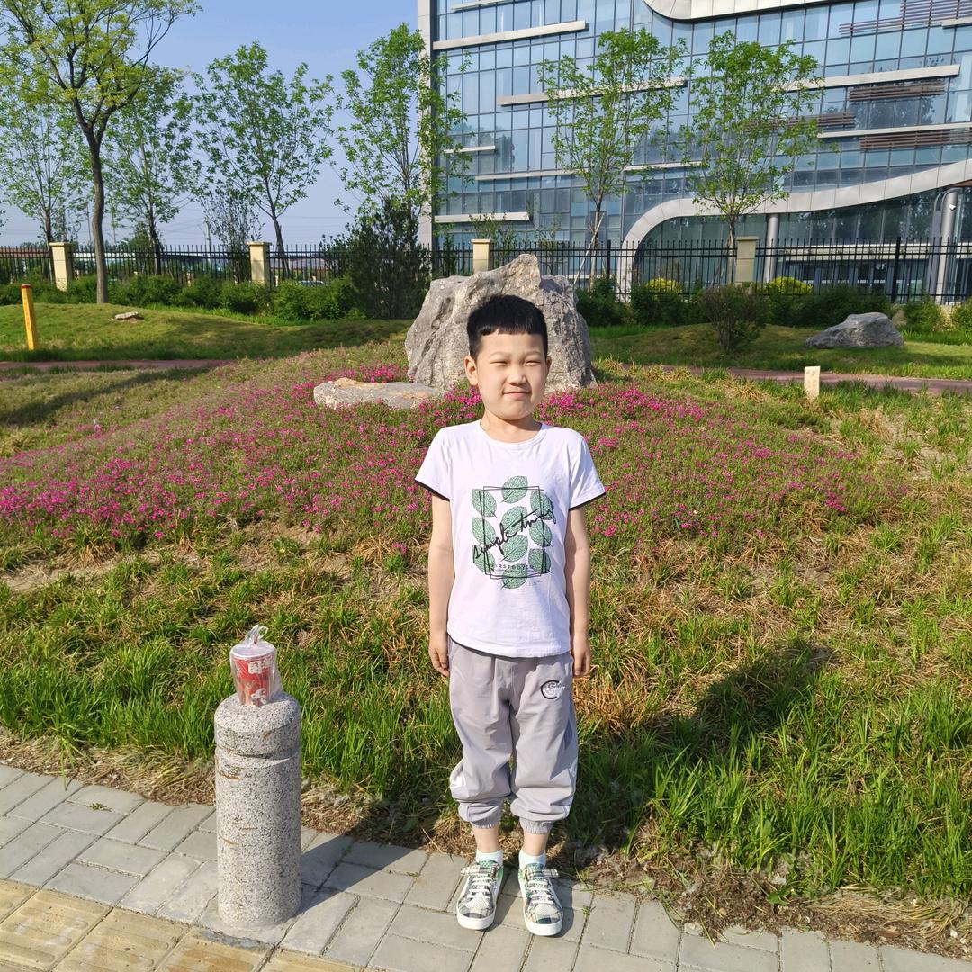 曾经爱过，开心就好。
