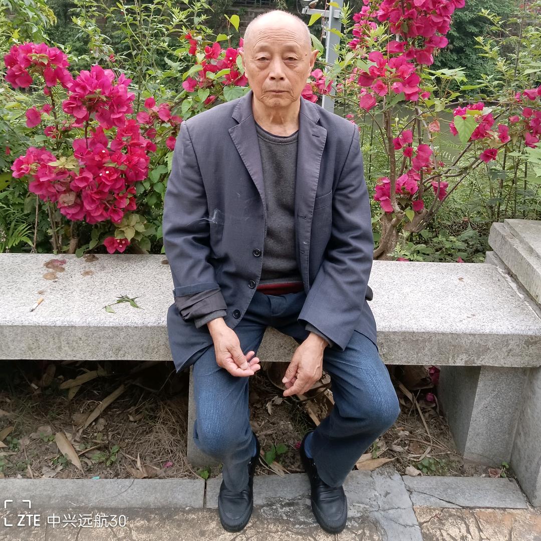 庄 大爷 ′′